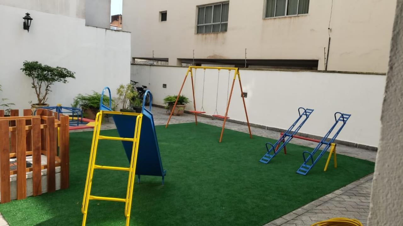 Apto Amplo, Arejado E Mobiliado Na Praia Da Enseada-Guarujá Eksteriør bilde
